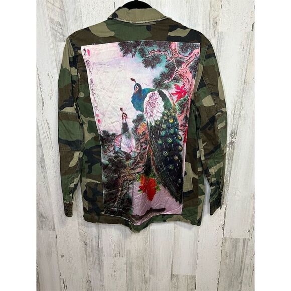 True Religion Military Jacket Camo Peacock Design green black size x small - Picture 6 of 7